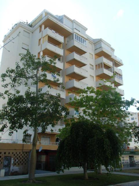 Apartamentos Marblau Varios 2 y 3 dormitorios - Julio y Agosto SOLO FAMILIAS Playa de Gandía Exterior foto