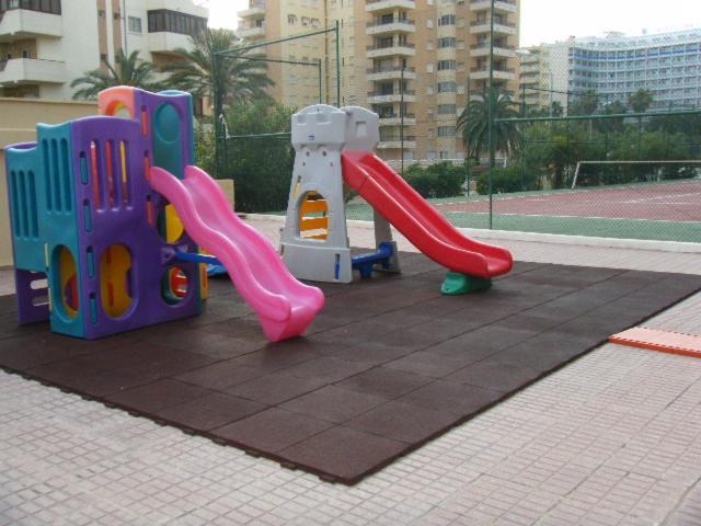 Apartamentos Marblau Varios 2 y 3 dormitorios - Julio y Agosto SOLO FAMILIAS Playa de Gandía Exterior foto