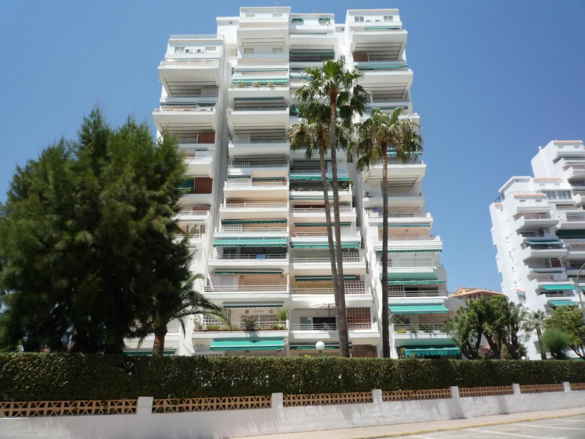 Apartamentos Marblau Varios 2 y 3 dormitorios - Julio y Agosto SOLO FAMILIAS Playa de Gandía Exterior foto